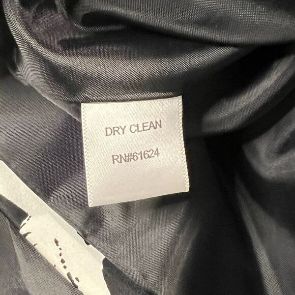 Madison Women's Coat Size XL Black White Collared Long Sleeves Circle Pattern - Picture 11 of 12